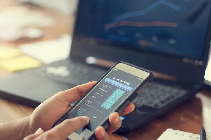 Mobile Banking Apps Warning